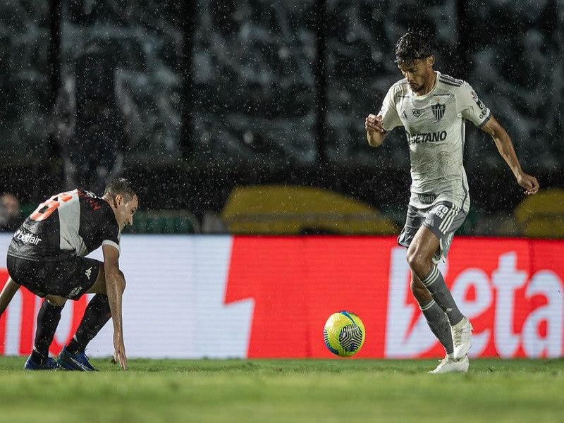 Atltico-MG empata com o Vasco e se garante na final da Copa do Brasi